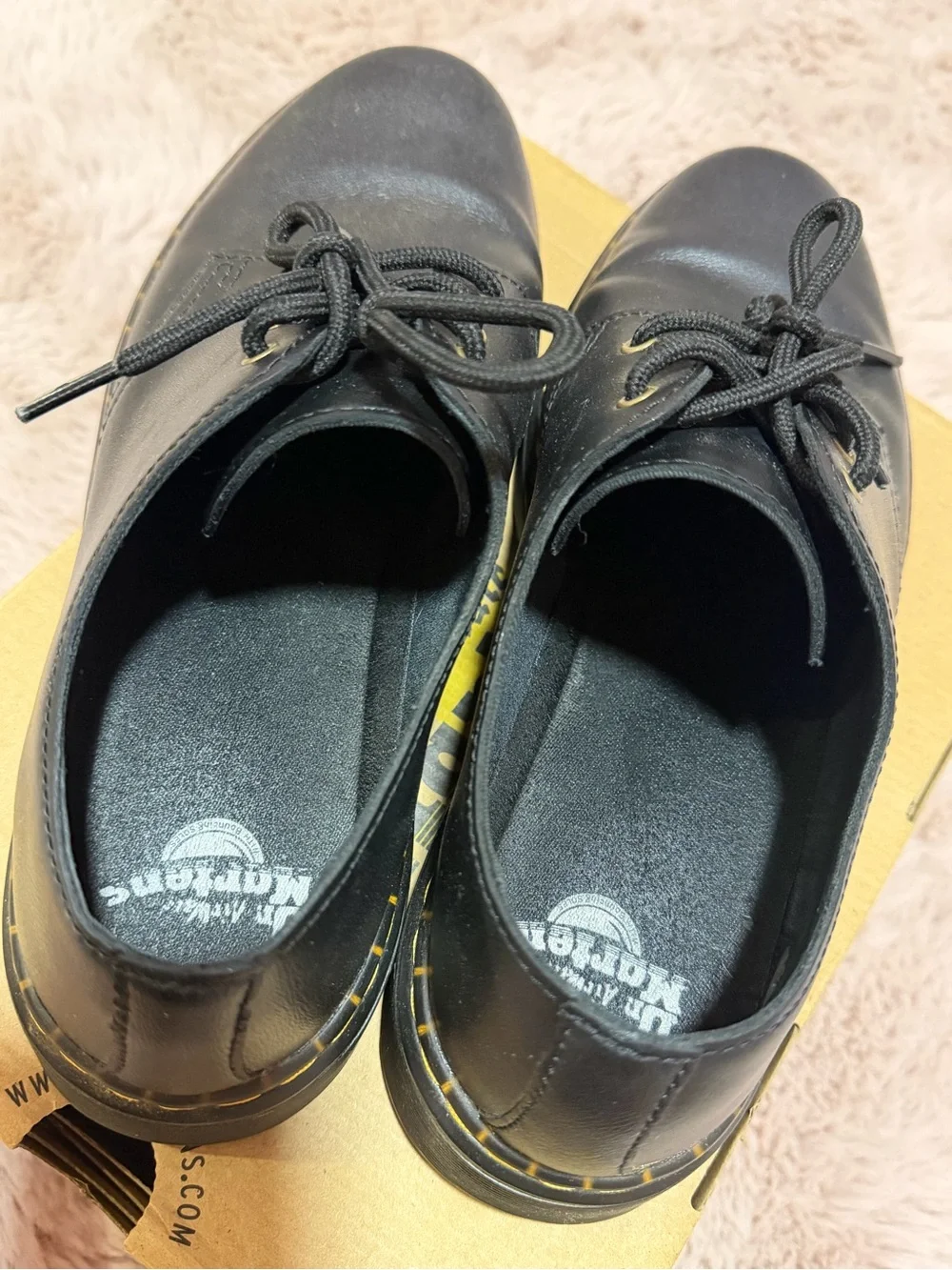 Black leather Dr. Martens 1461 Oxford shoes Brand New still in box!